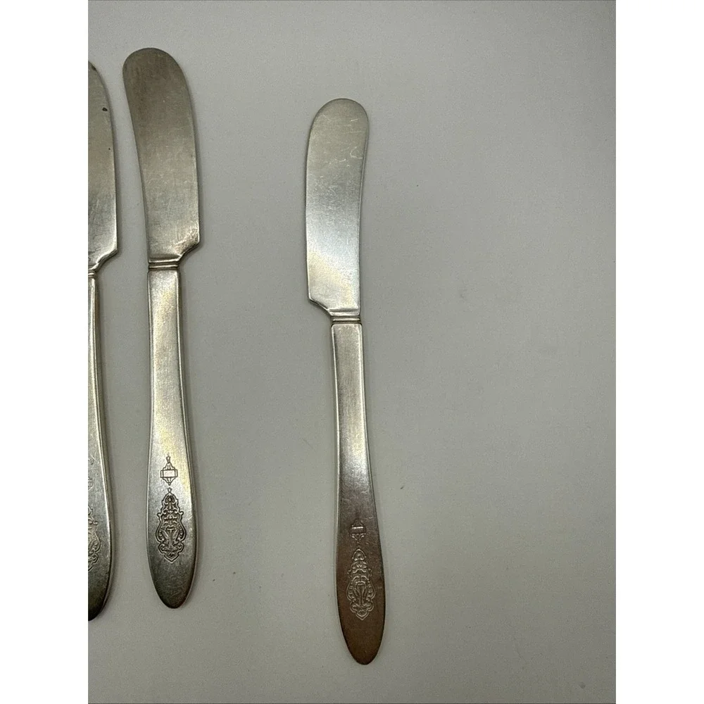 Bird of Paradise Community Silverplate Butter Spreader Pointed 6 1/4